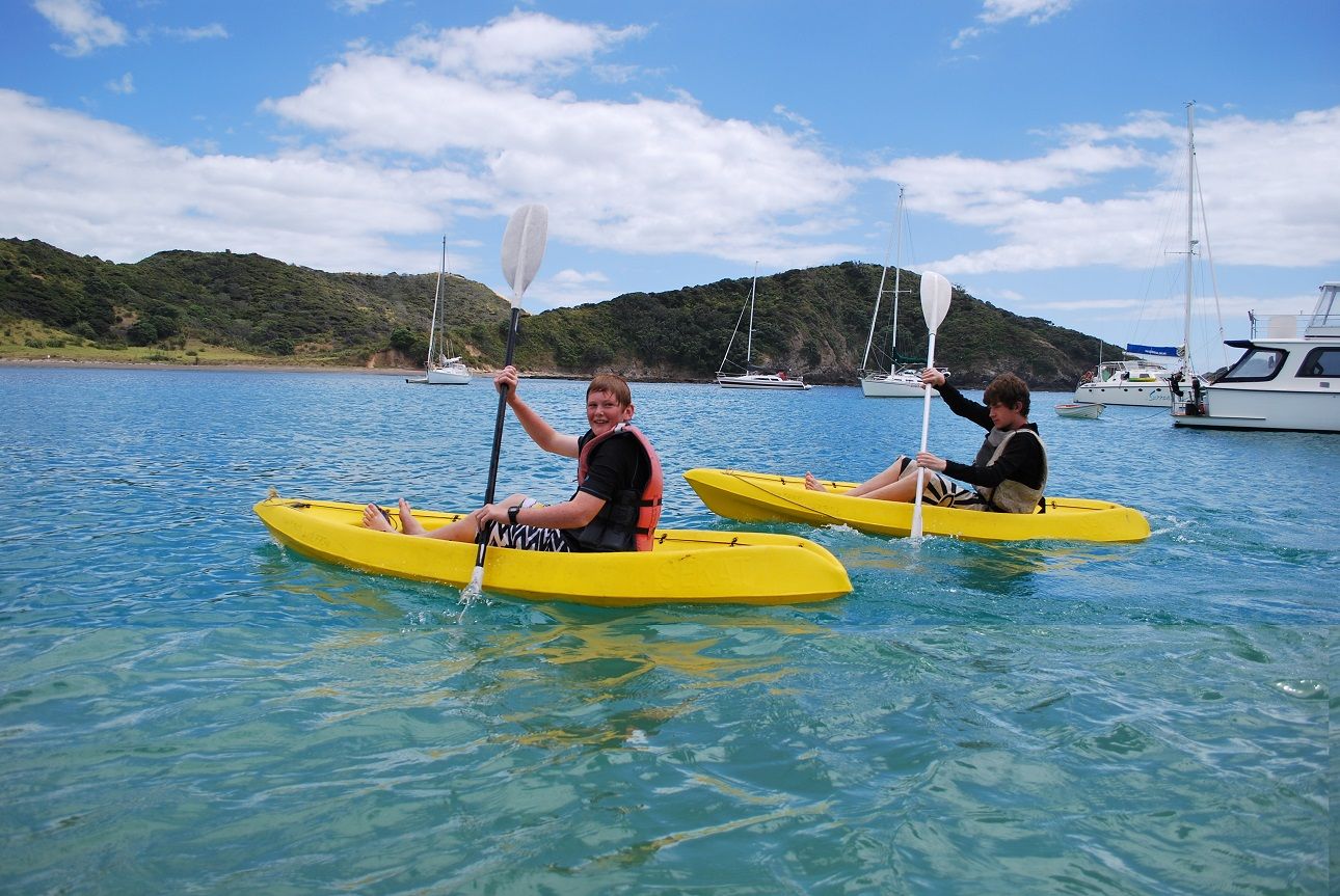 Top 5 Things You Can’t Miss in the Bay of Islands - kayaking