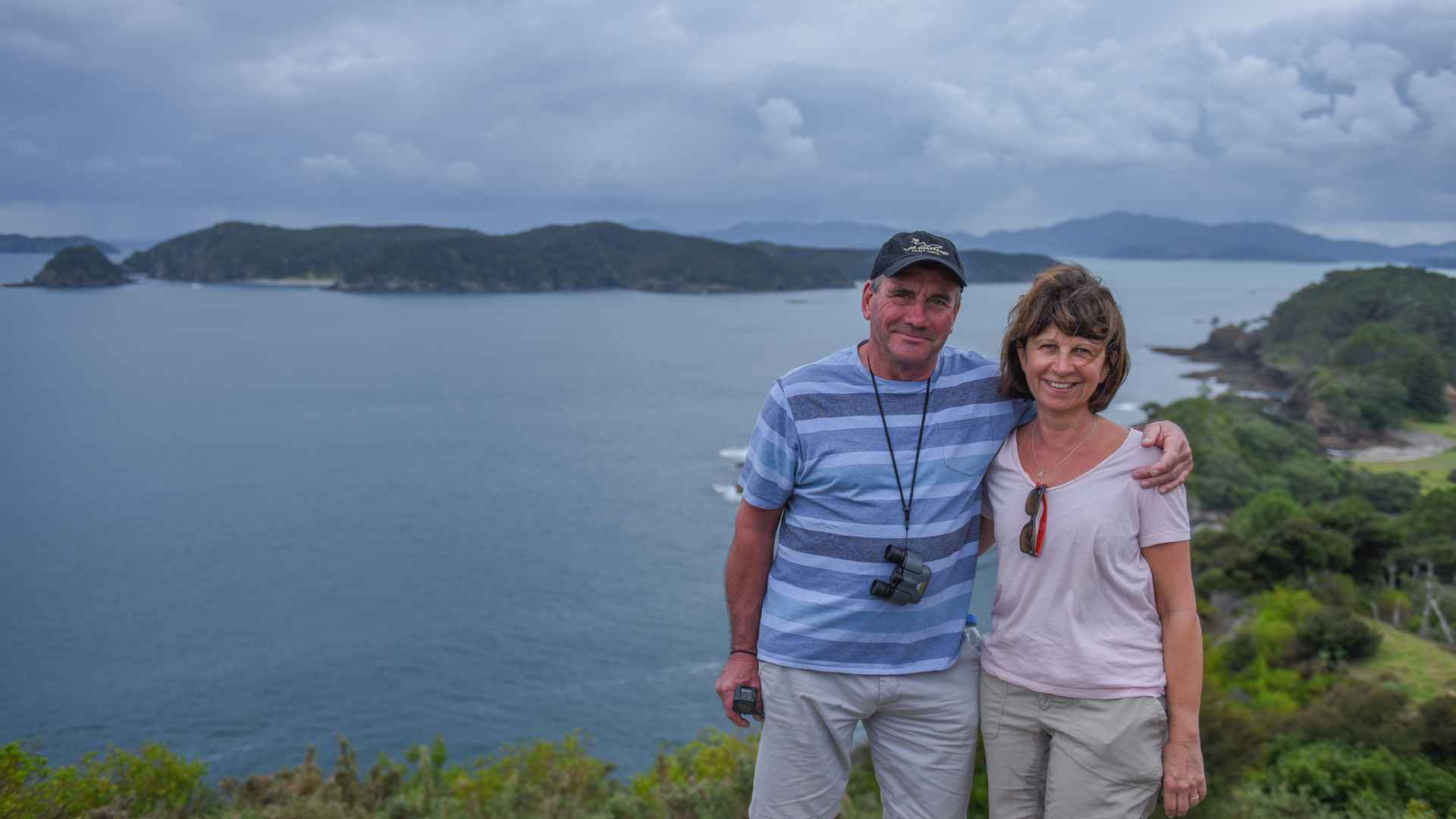 golden couple at the top of Roberton Island