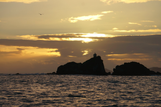 watching the sunrise from sea