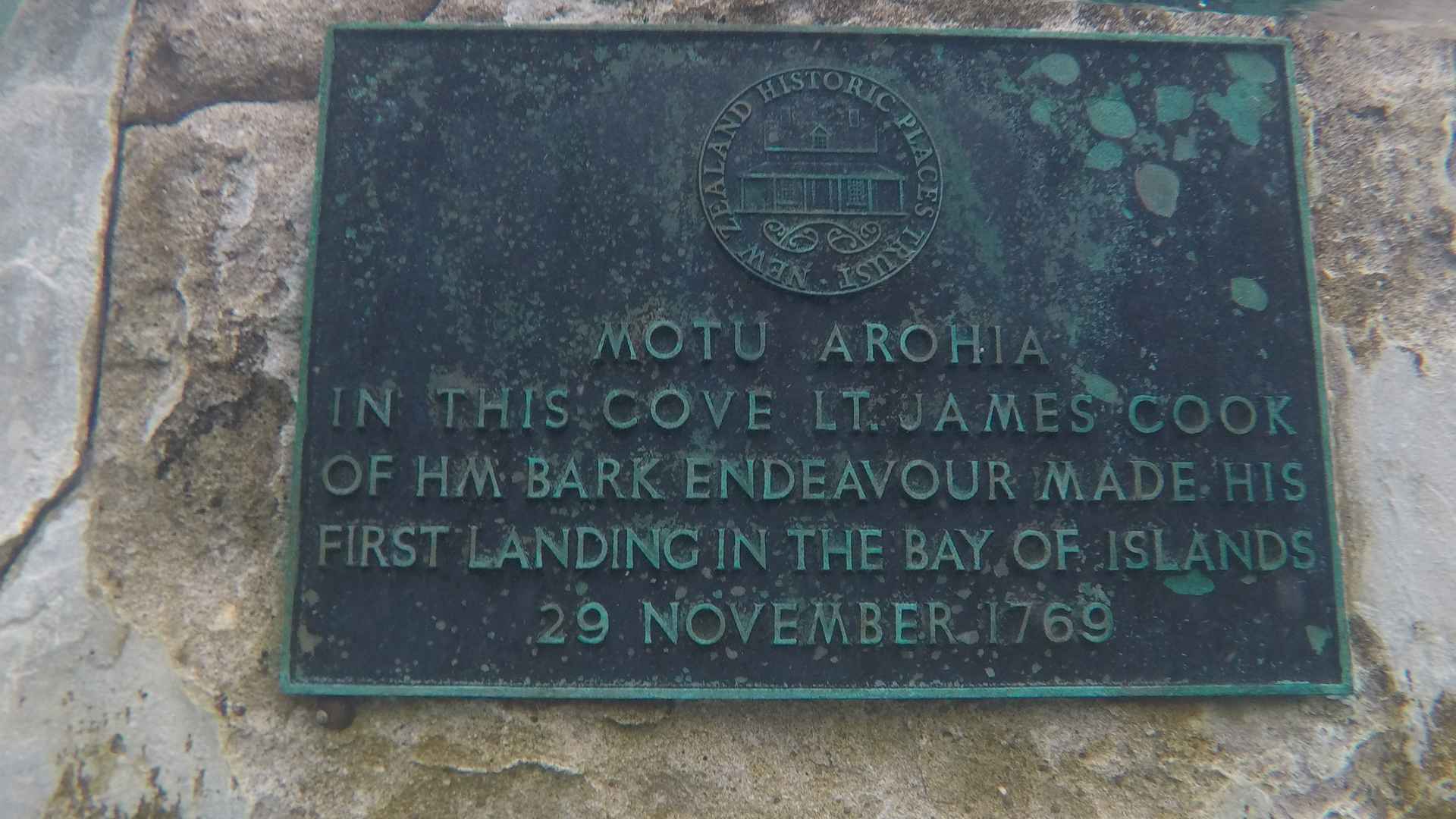 plaque at motuarohia roberton island