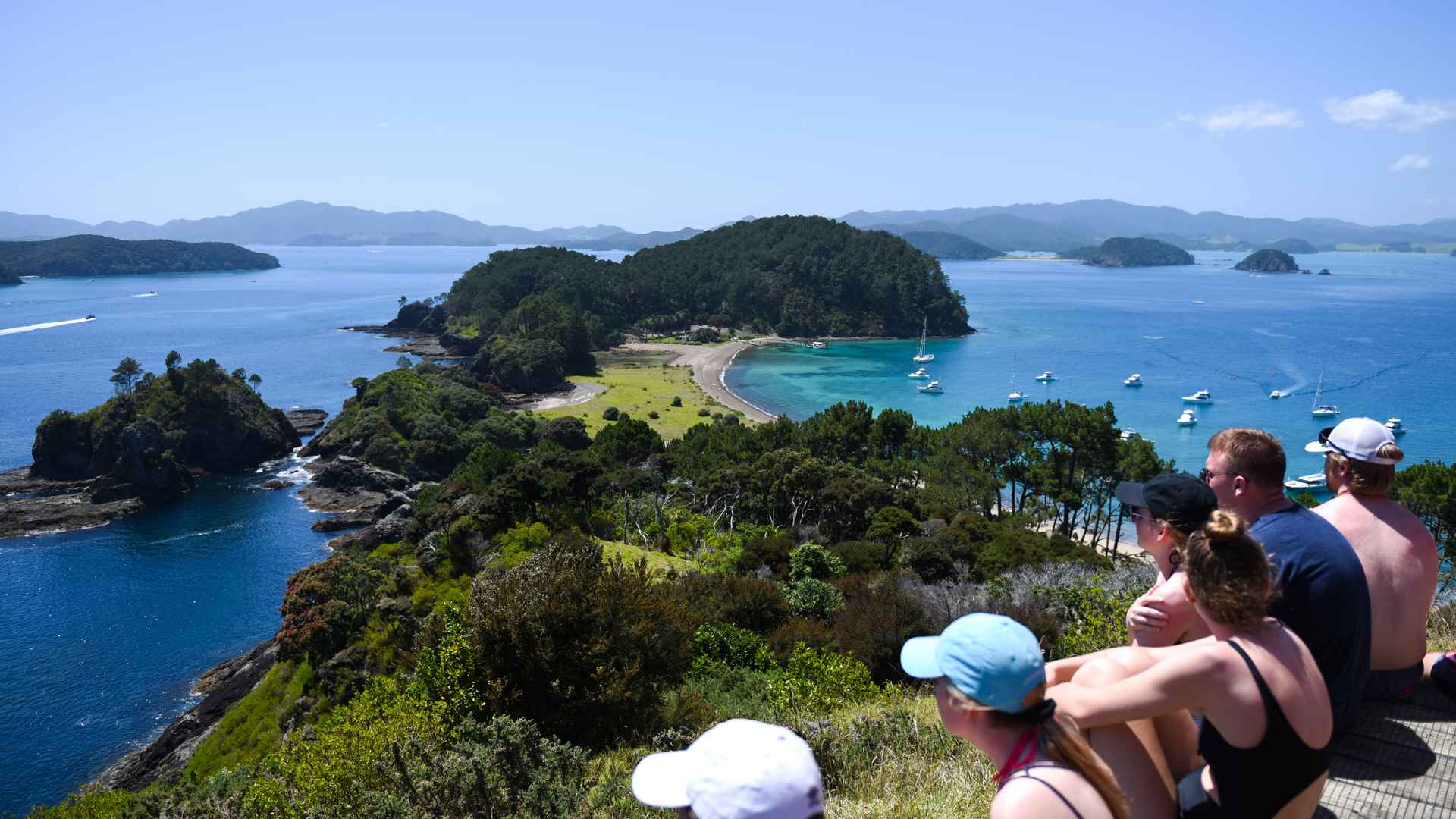 vantage point top of motuarohia