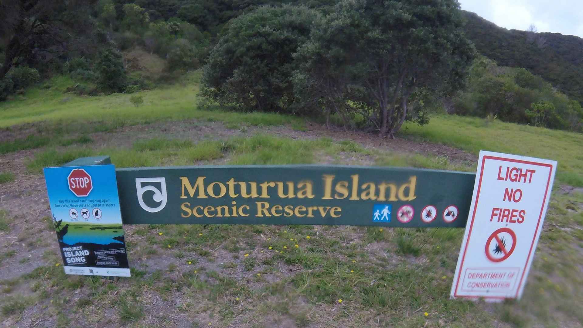moturua island scenic reserve sign